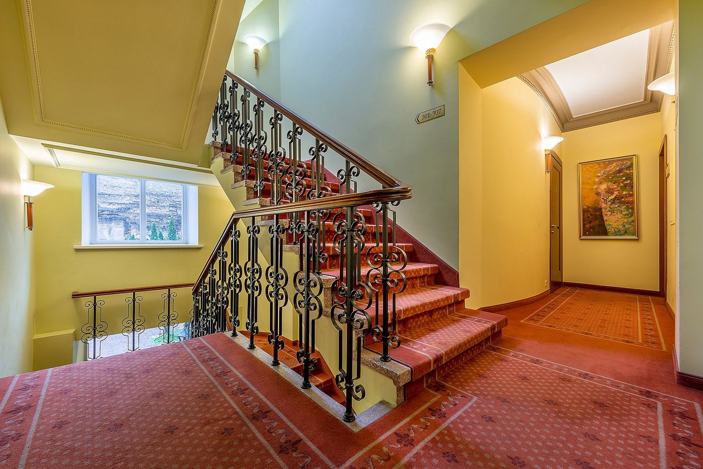 Grotthuss Boutique Hotel-Lithuania-VILNIUS-General view-2