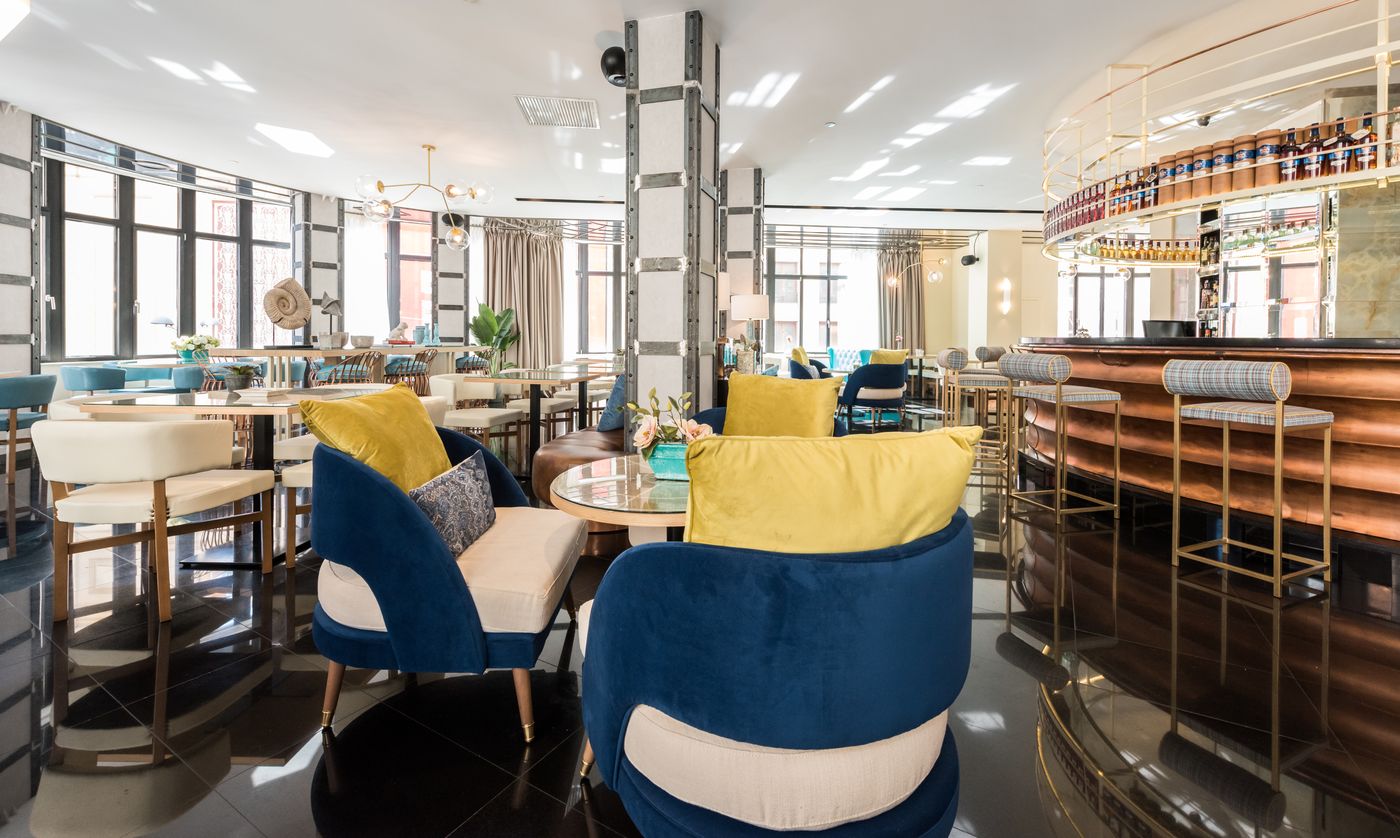 Vincci-Capitol-Bar-16