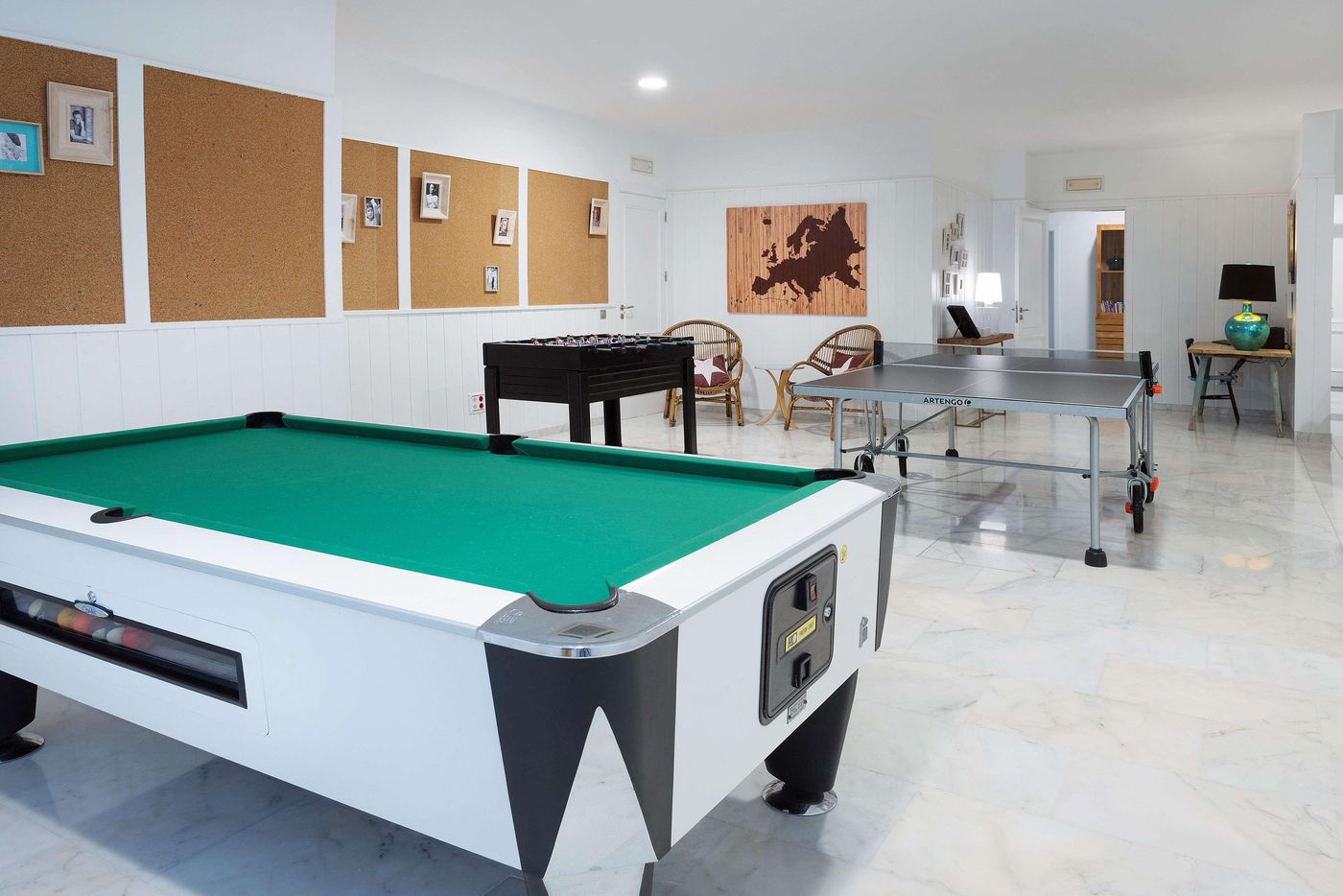 Marina-Suites-Sports-and-Entertainment-69