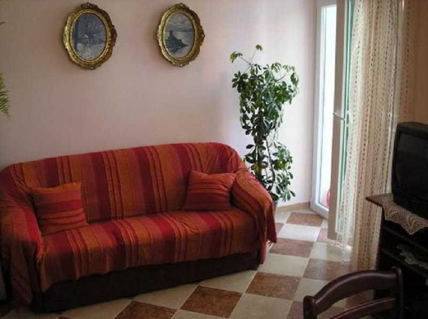 Split-Apartments---Peric-Room-23