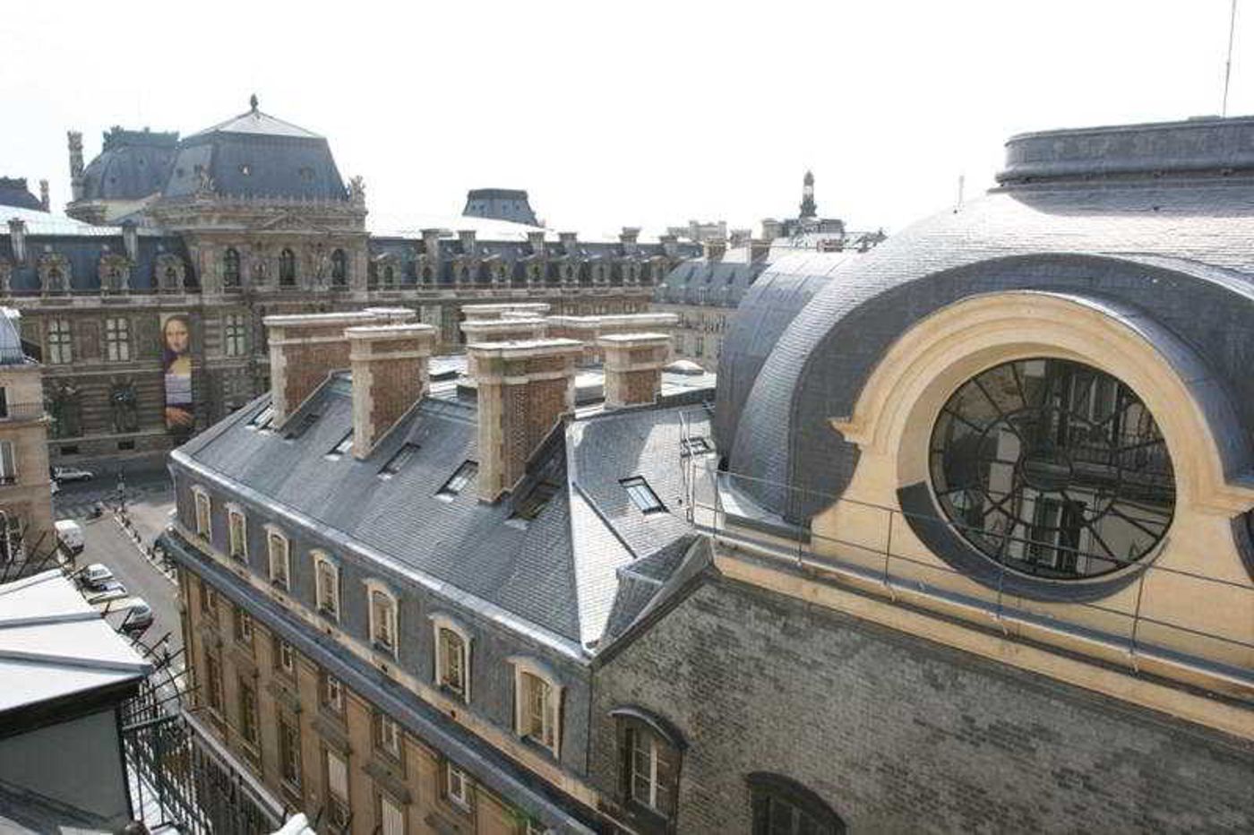 Grand-Hotel-Du-Palais-Royal-General-view-11