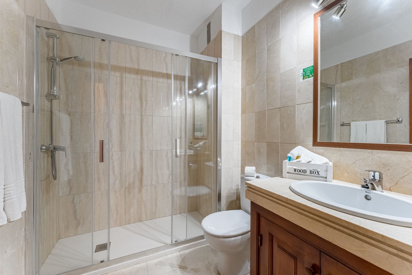 Klayman Olivina Apartments