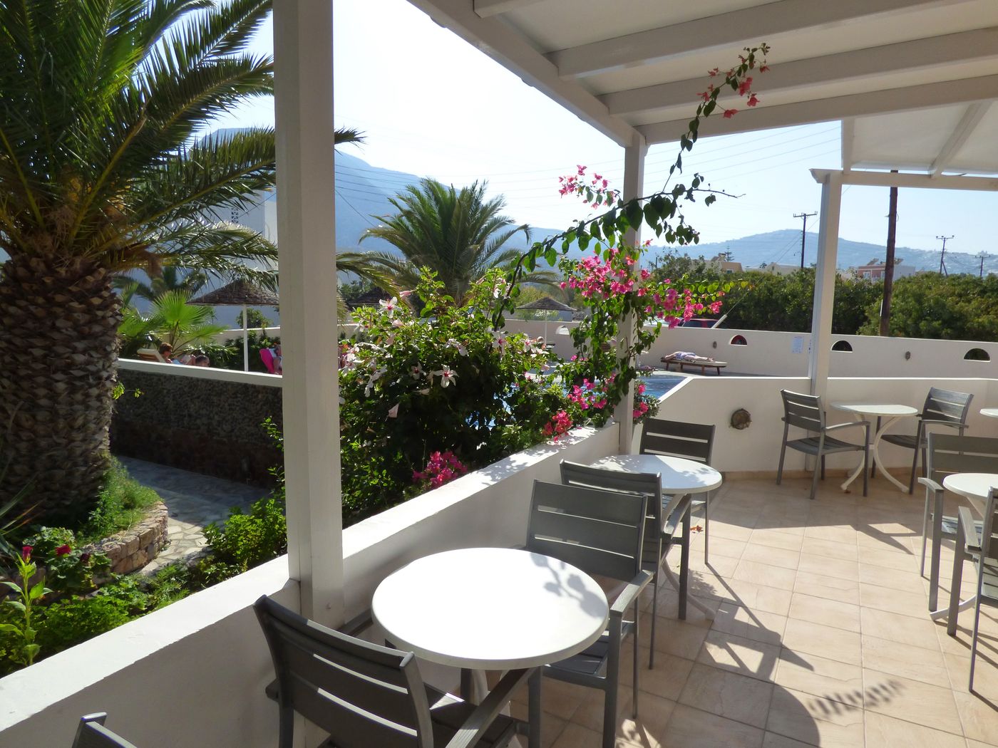 Avra-Santorini-Terrace-8