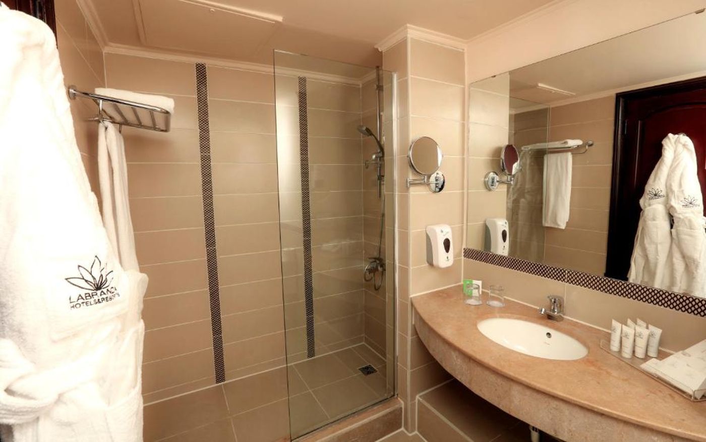 Labranda-Royal-Makadi-Room-39