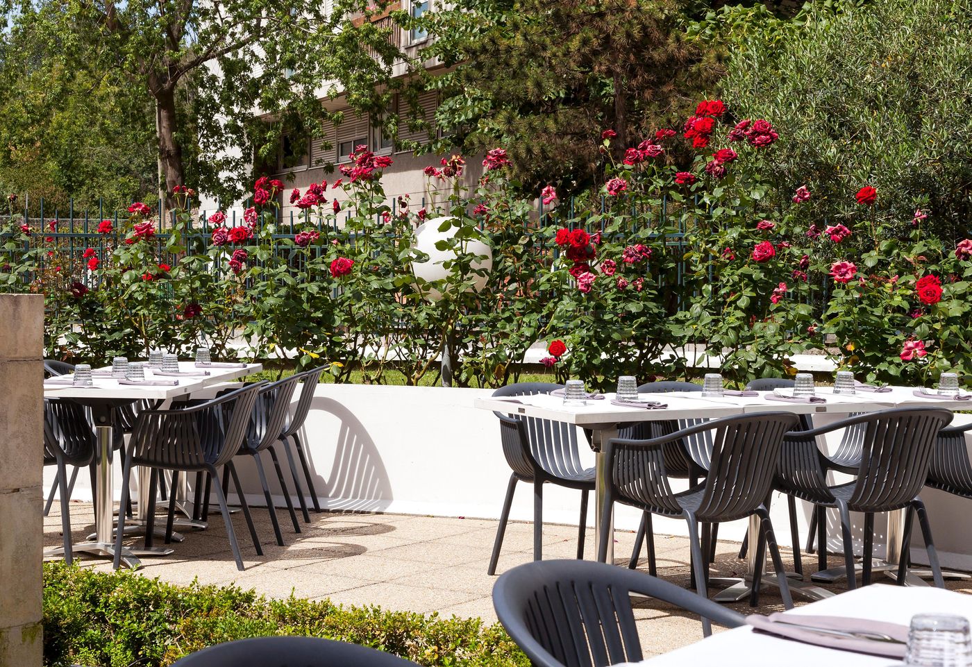 B-B-HOTEL-Paris-17-Batignolles-Terrace-24