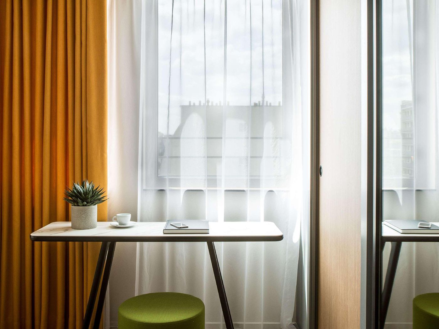 Mercure-Paris-17-Batignolles-Room-24