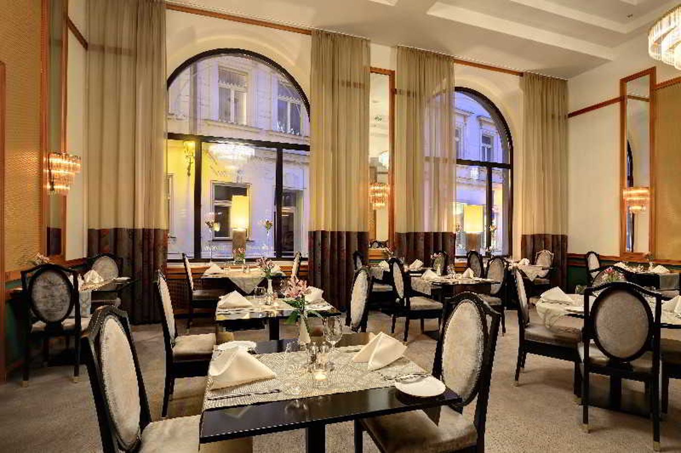 Grand-Hotel-Bohemia-Restaurant-28
