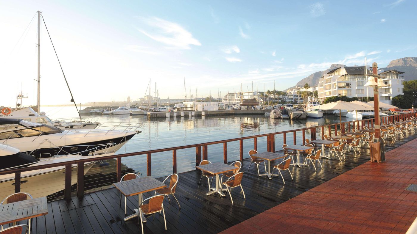 Radisson-Blu-Hotel-Waterfront-Restaurant-68