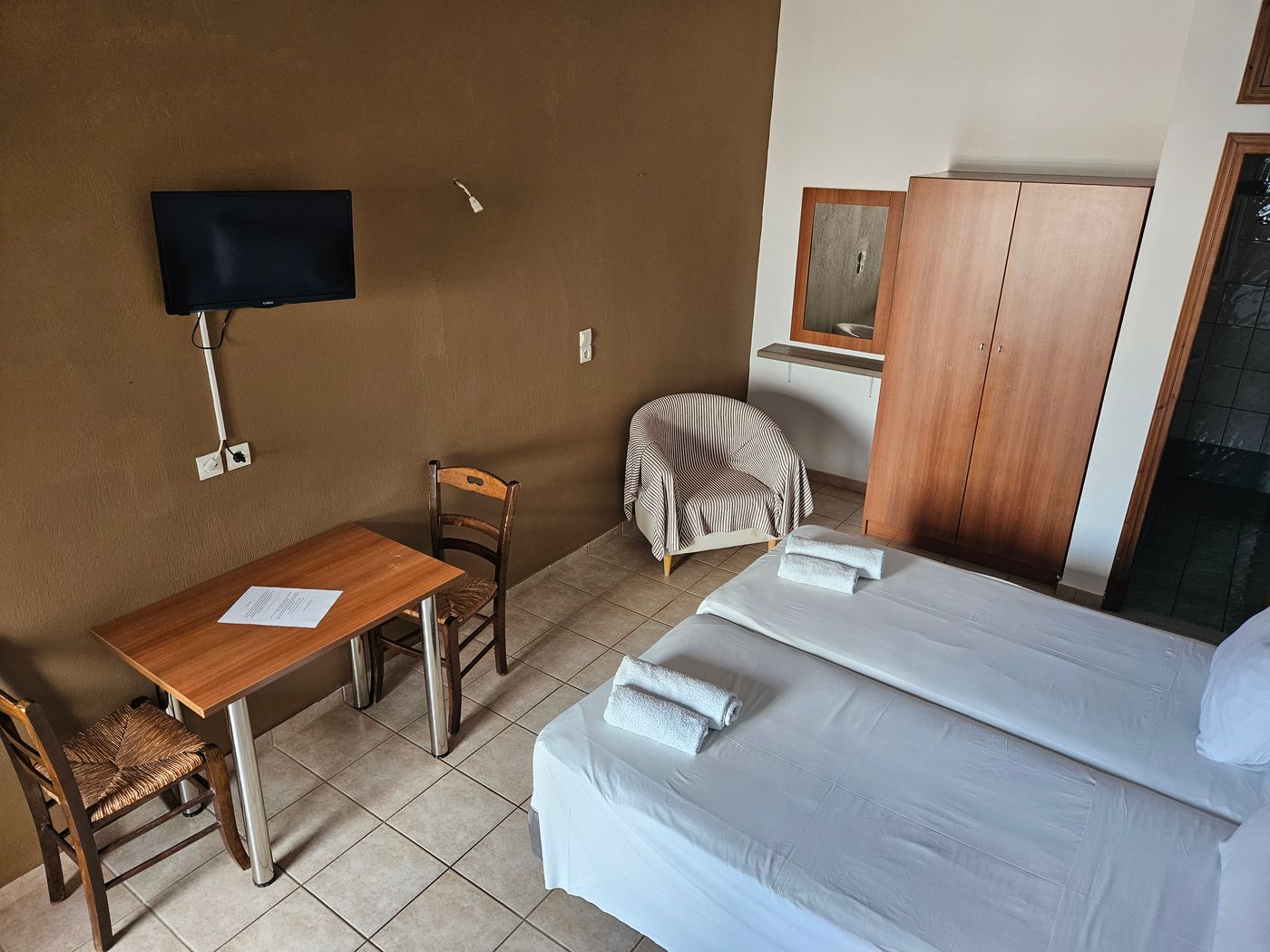 Elounda-Sunrise-Studios---Apartments-Room-40