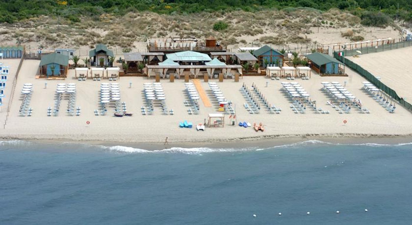 Cosmopolitan Golf & Beach Resort