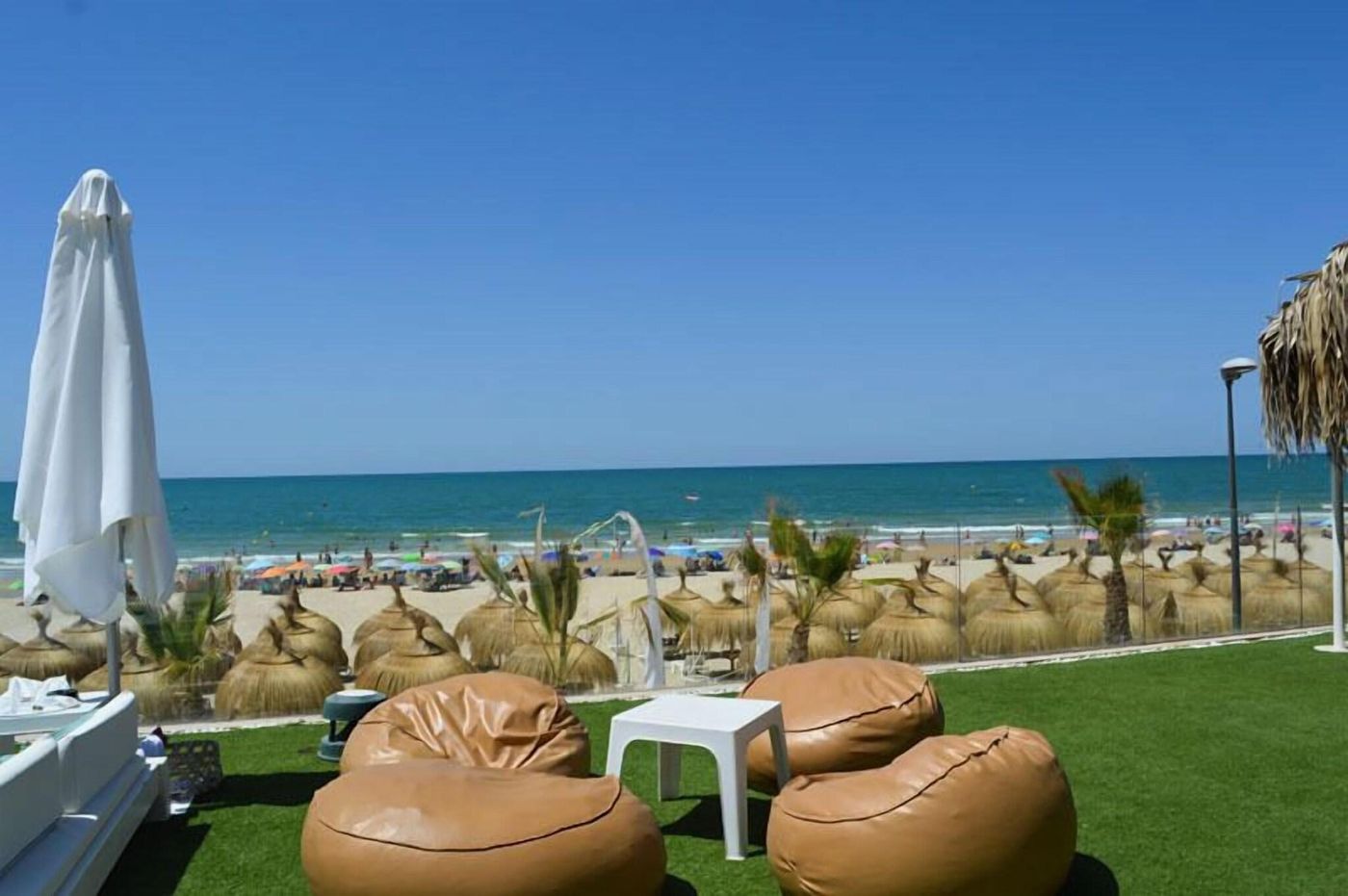 Onhotels-Ocean-Front-Beach-72