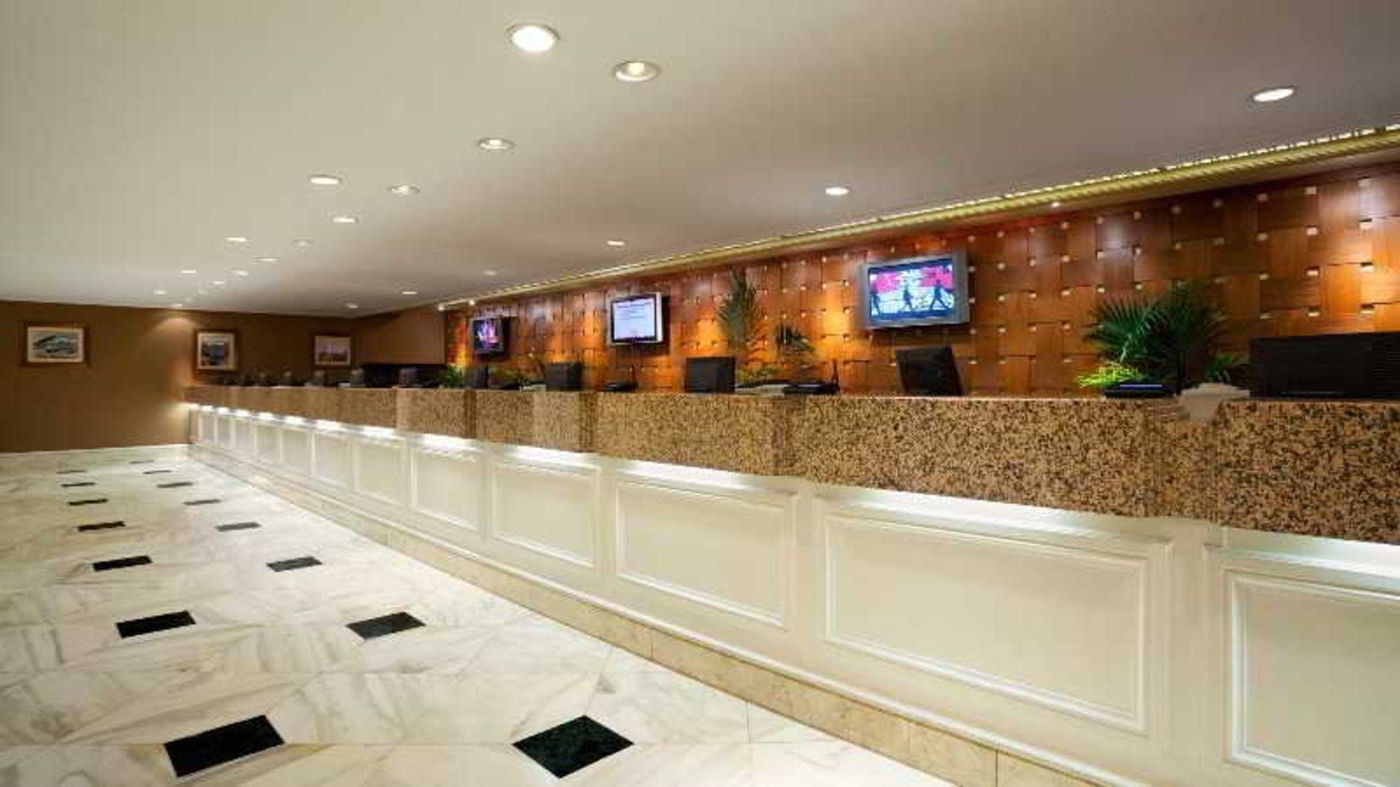 FLAMINGO-LAS-VEGAS-Lobby-25