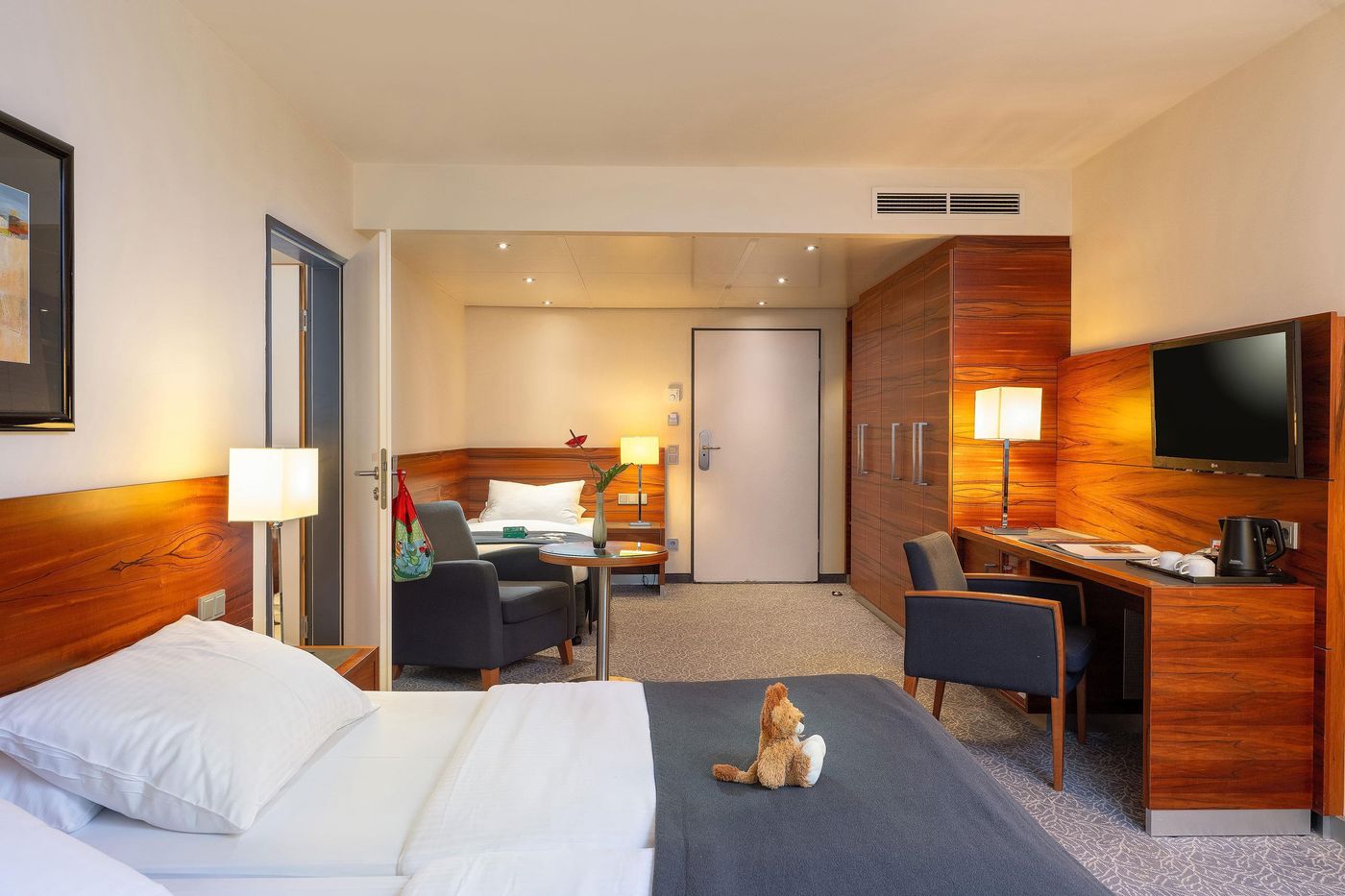 Maritim-Hotel-Munchen-Room-3