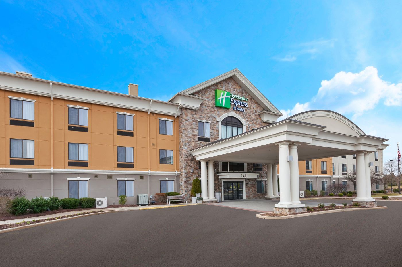 Holiday Inn Express Hotel & Suites Doylestown-United States-WARMINSTER-General view-4