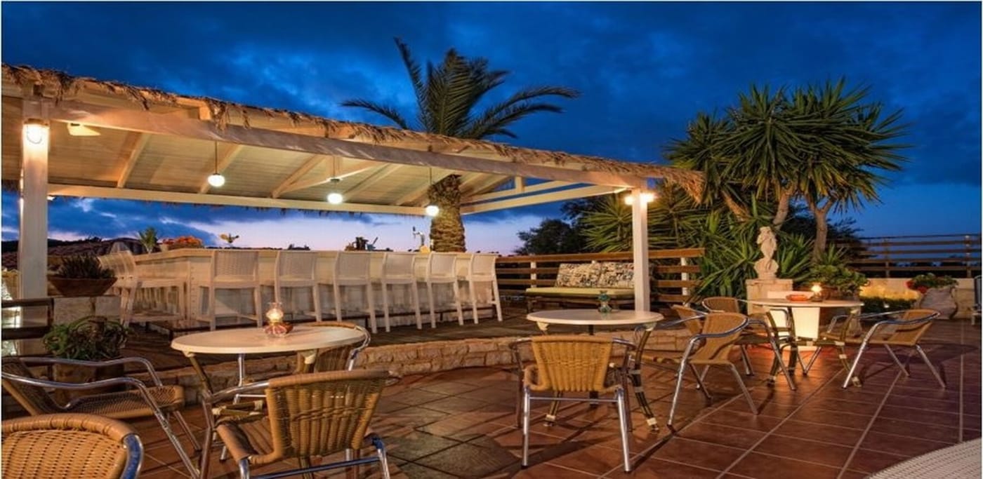 Diamond-Village-Restaurant-8