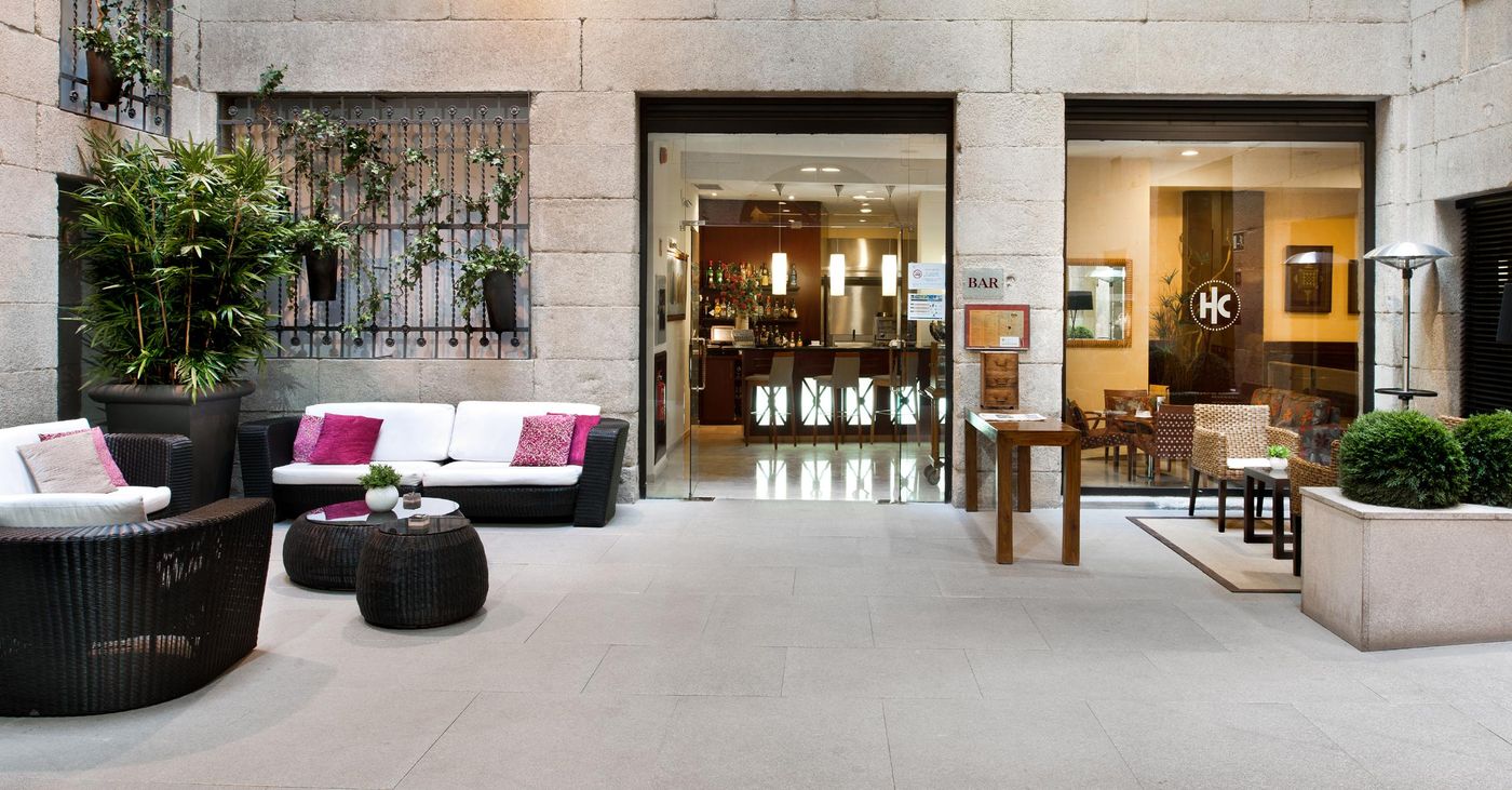 Catalonia-Puerta-del-Sol-Bar-11