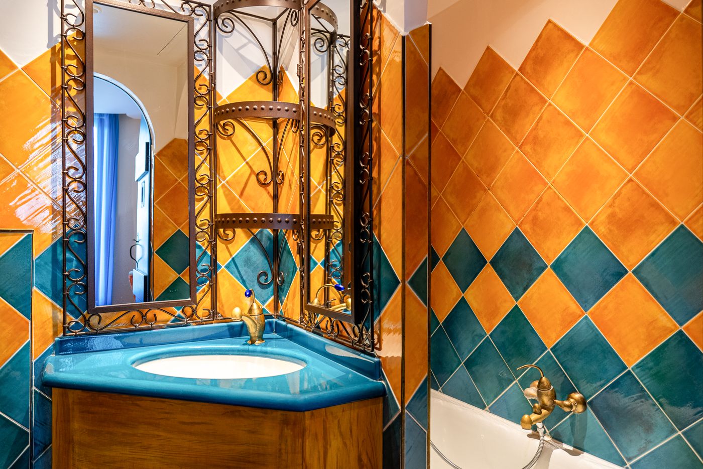 Villa-Royale-Montsouris-Room-18