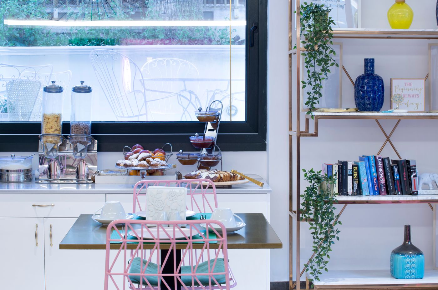 The-Alley-Hotel-Lobby-60