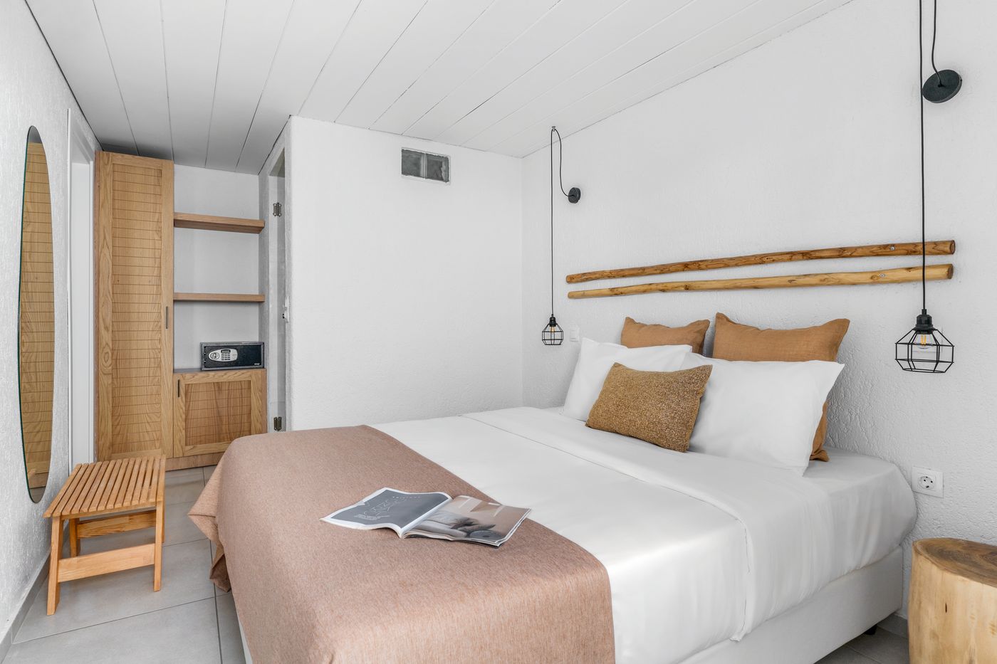 Penelope-Village-Room-30