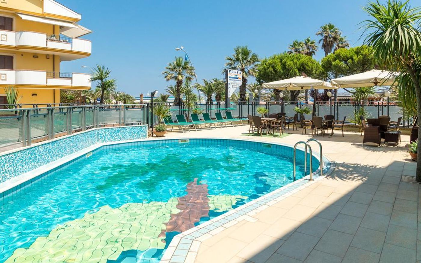 Playa-Albergo-Residenziale-General-view-3