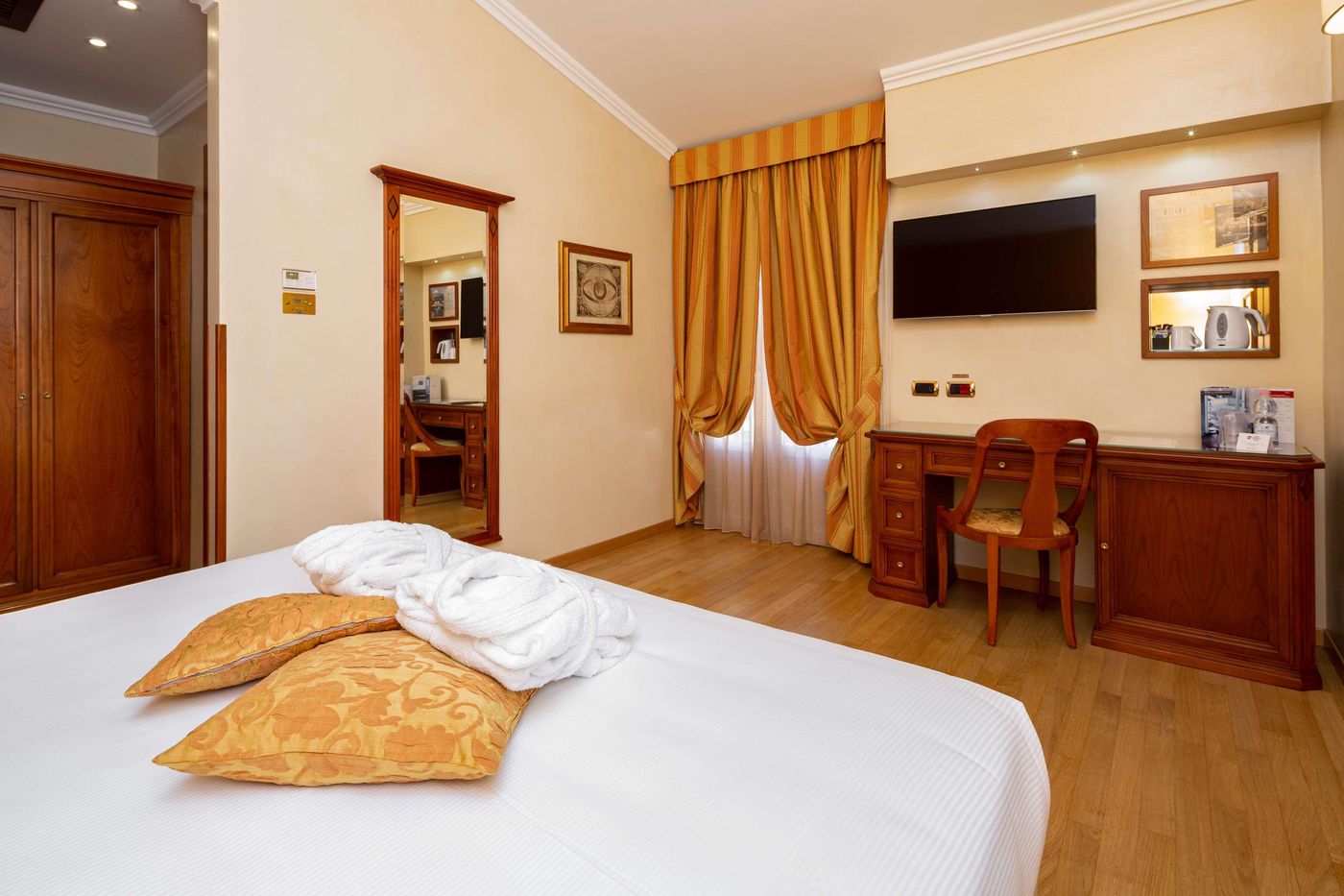 Best-Western-Plus-Hotel-Galles-Room-25