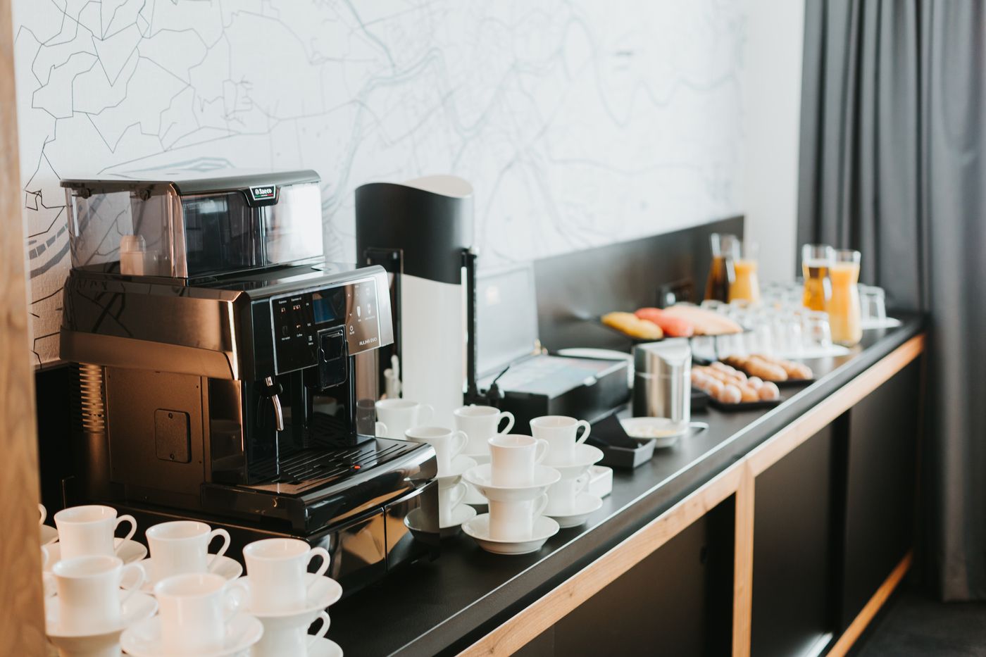 Garden-Square-Hotel-Conferences-13