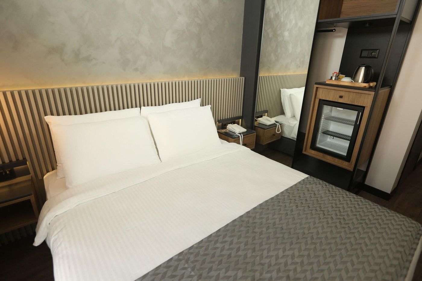 Moja City Hotel-Turkey-Kadıköy-Room-7