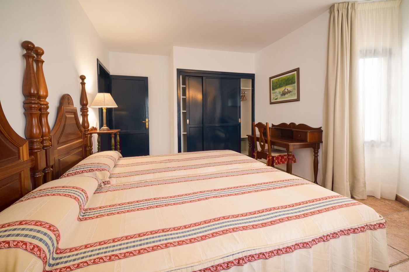 Nazaret-Mansion-Room-24