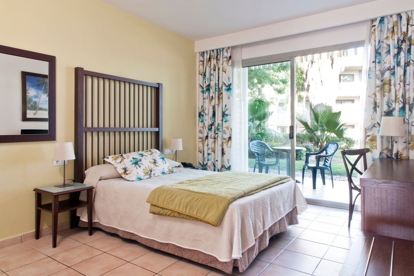 PortAventura Hotel Caribe & Theme Park