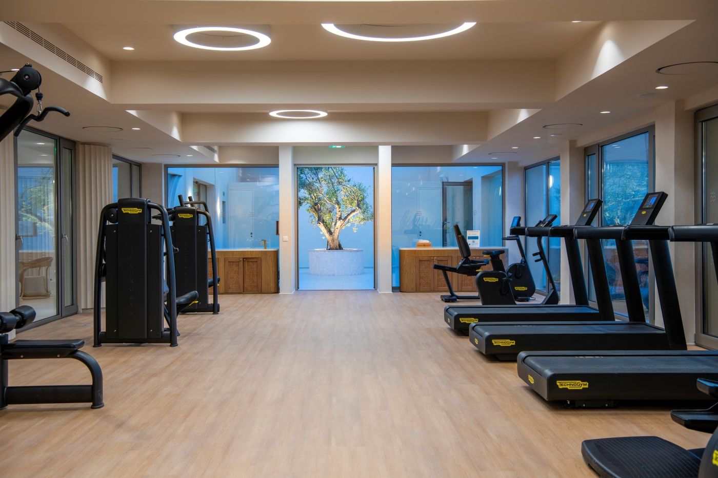 Aquila-Rithymna-Beach-Sports-and-Entertainment-69