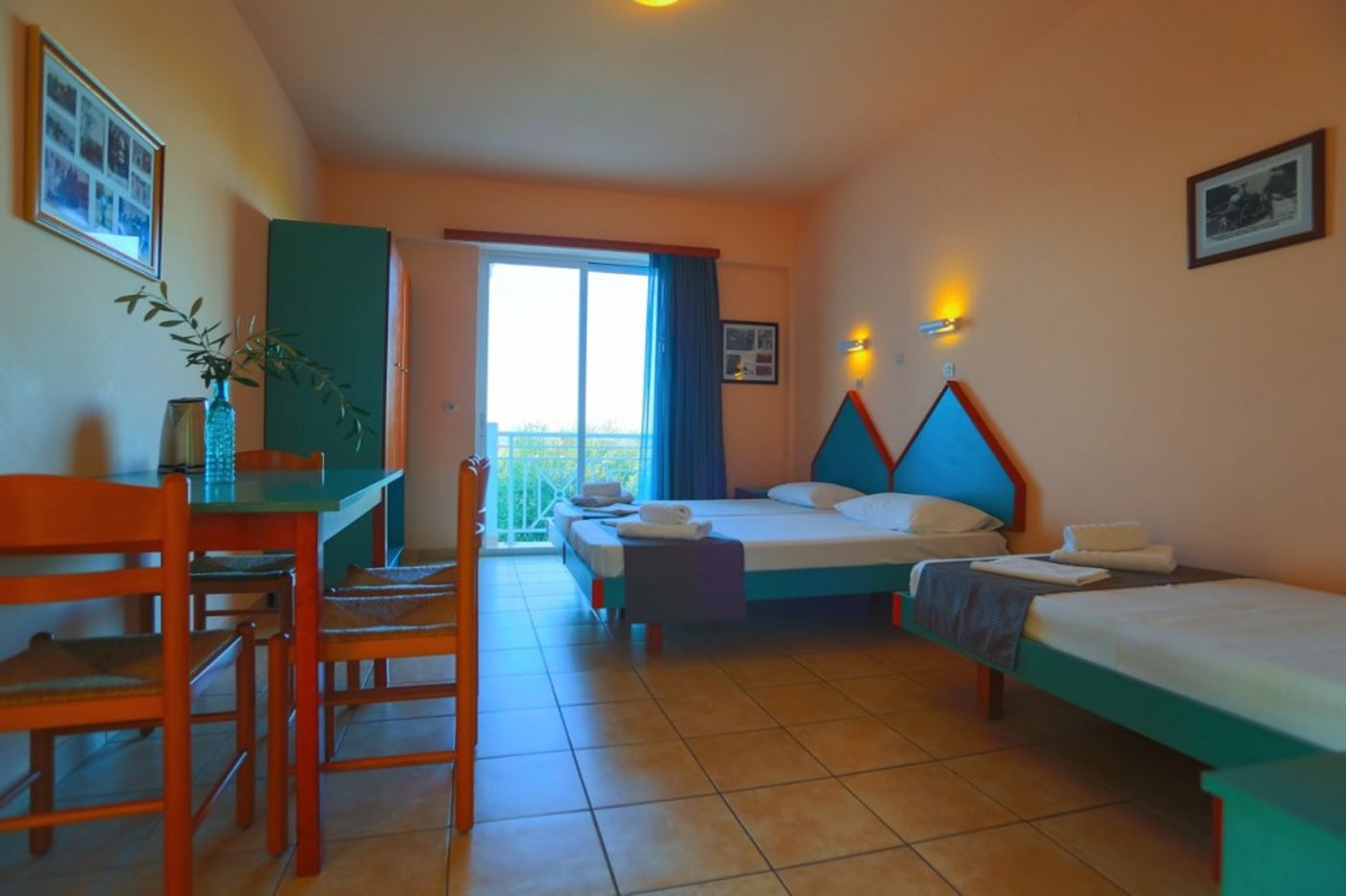 Filoxenia Apartments Tholos