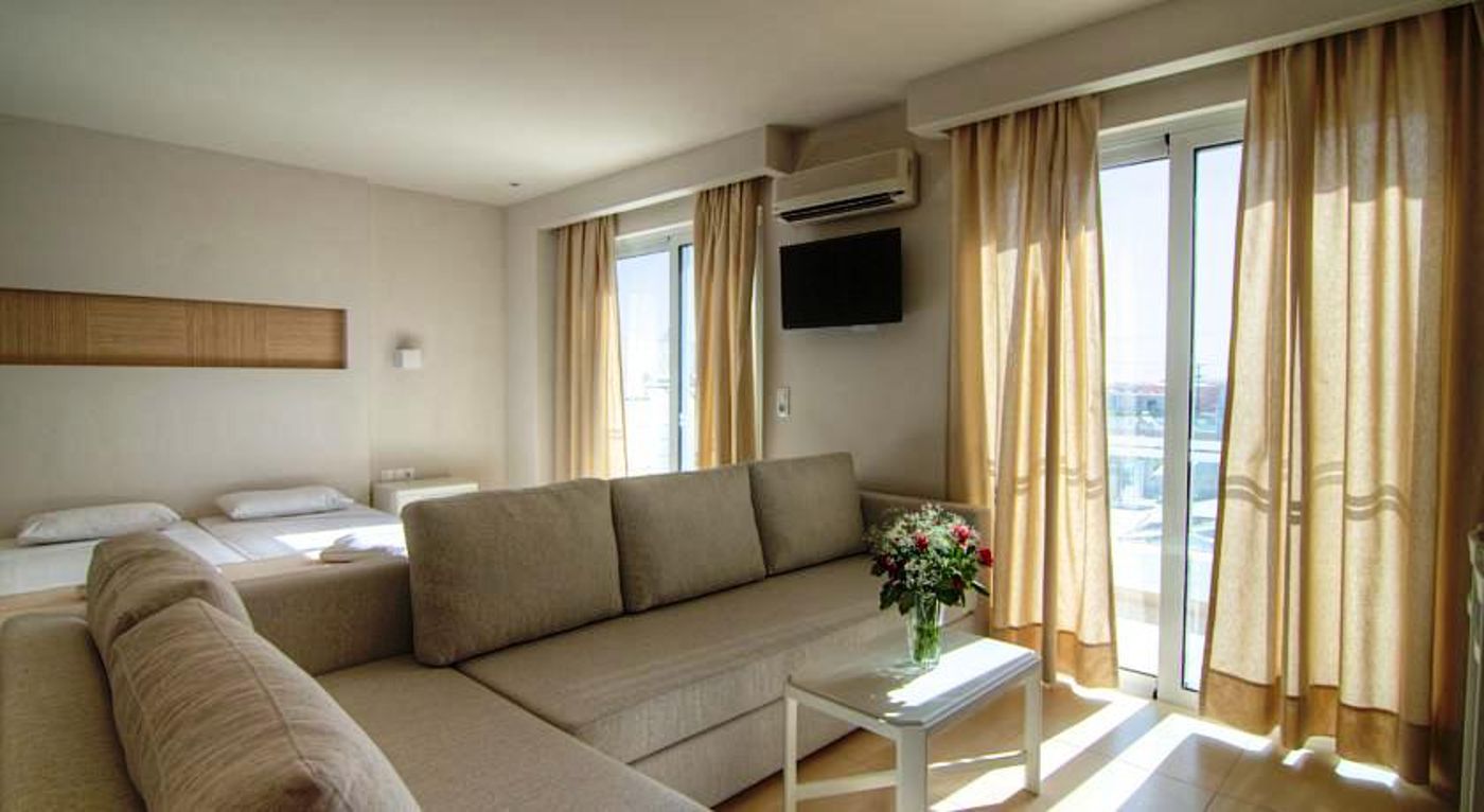 Smartline Dimitrios Beach