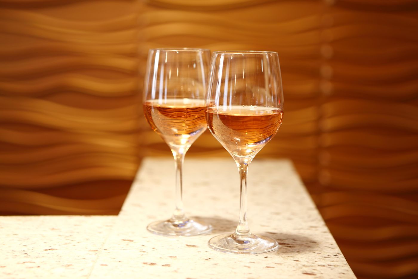 Six-Inn-Hotel-Bar-34