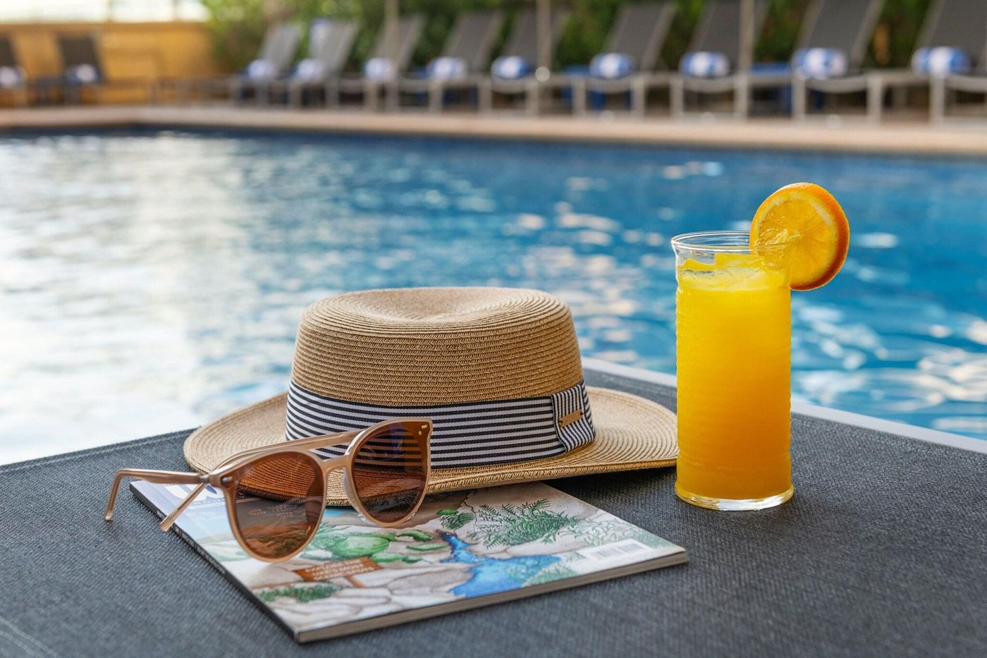 Delta-Hotels-by-Marriott-Jumeirah-Beach-Pool-16