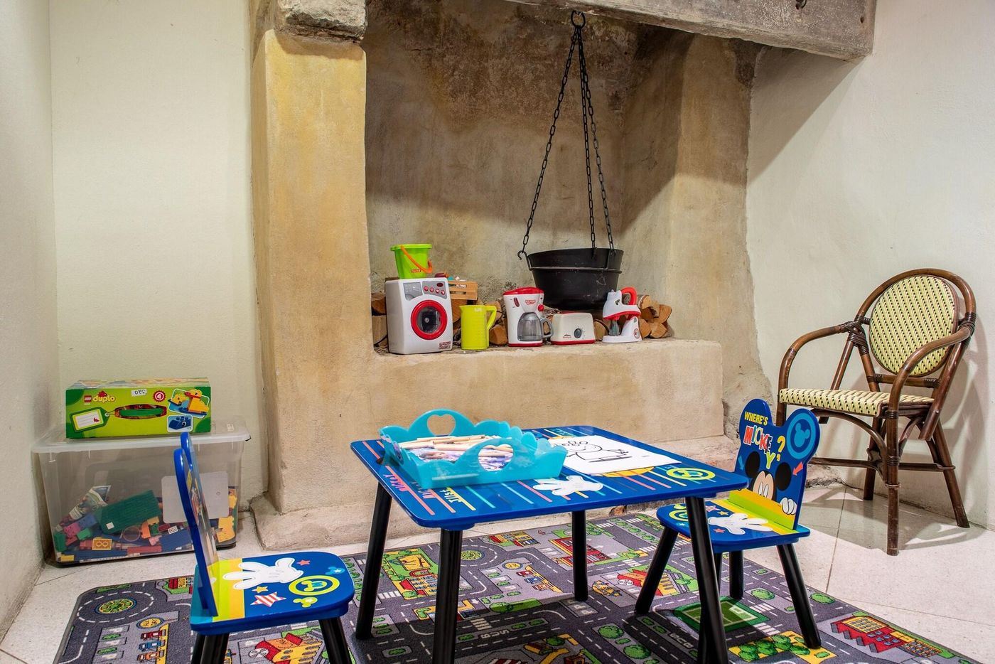 Meriton-Old-Town-Garden-Sports-and-Entertainment-46