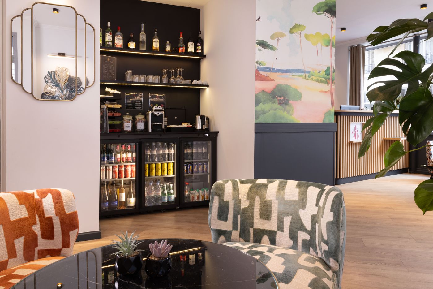 Hotel-Le-46-Lobby-4