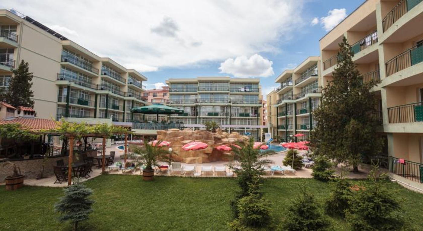 Sunny-Day-Club-General-view-5