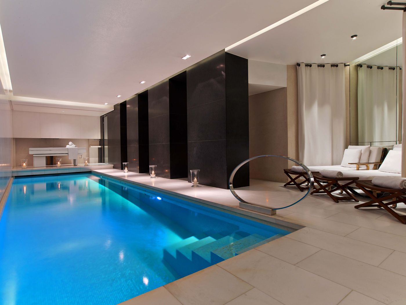 Le-Metropolitan-Pool-51