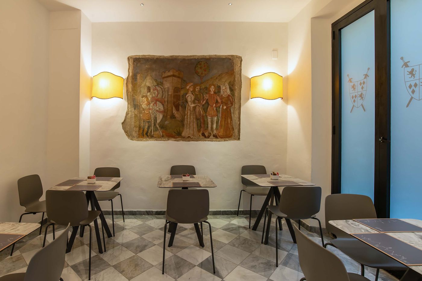 Machiavelli-Palace-Restaurant-18