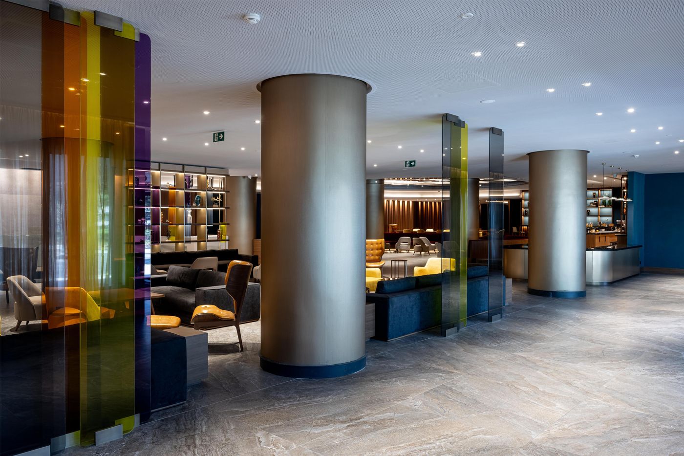 Conference-Florentia-Hotel-Lobby-24