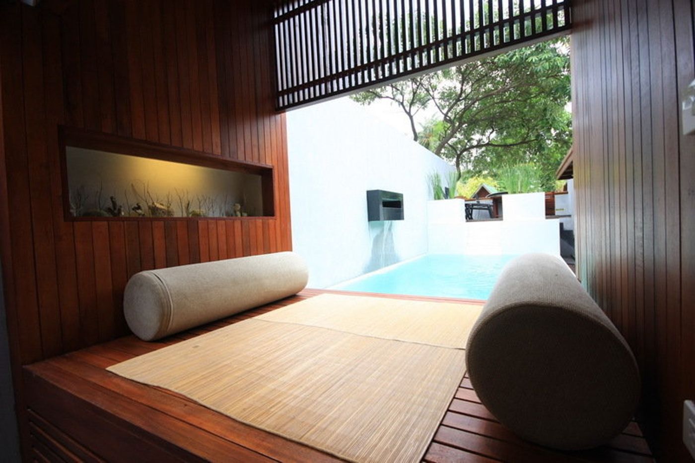 Pao-Jin-Poon-Beach-Front-Villa-Room-18