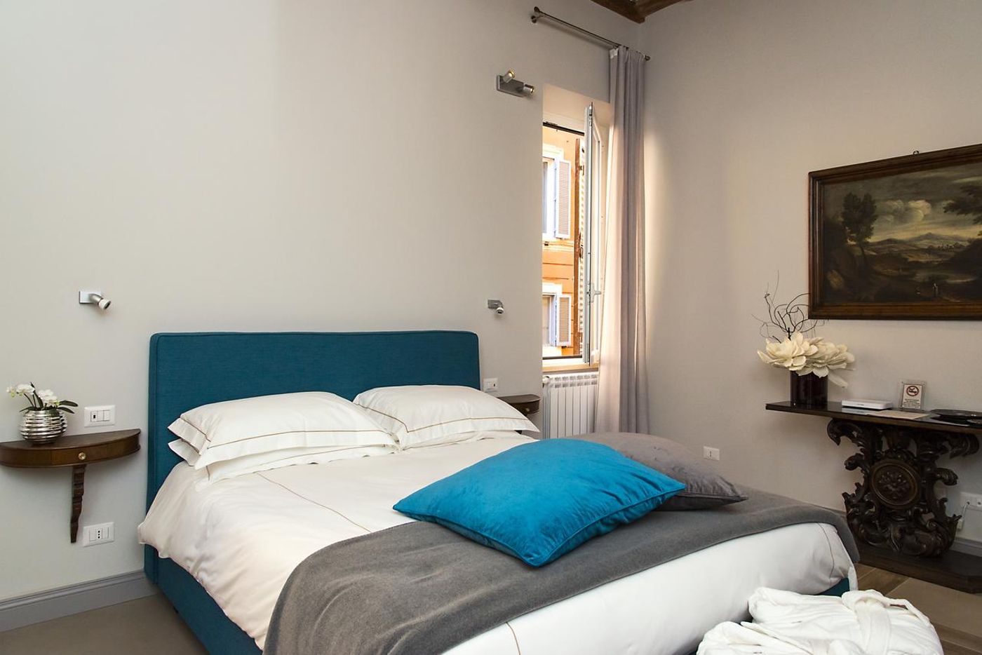 Rome-Frattina-27-Room-2