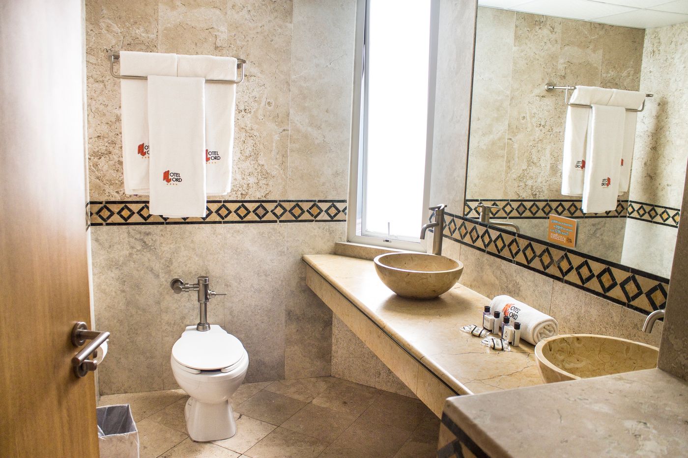 Hotel Lord-Mexico-CIUDAD DE MEXICO-Room-10