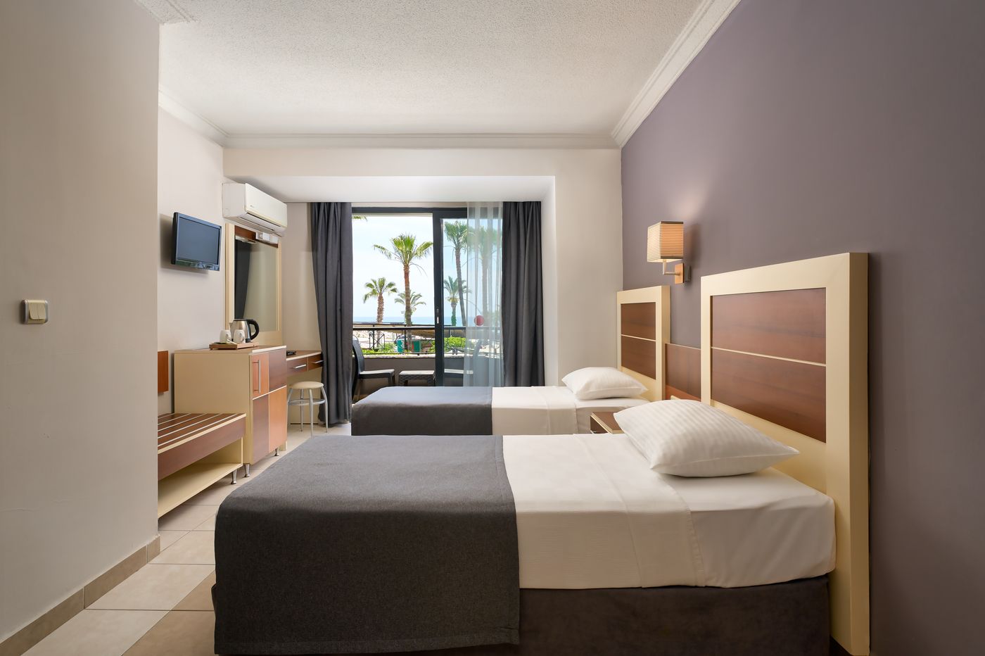 Kaila Krizantem Hotel