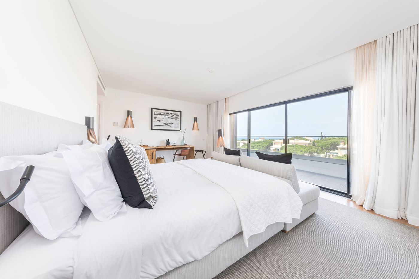 Praia-Verde-Boutique-Hotel---Design-Hotels-Room-16