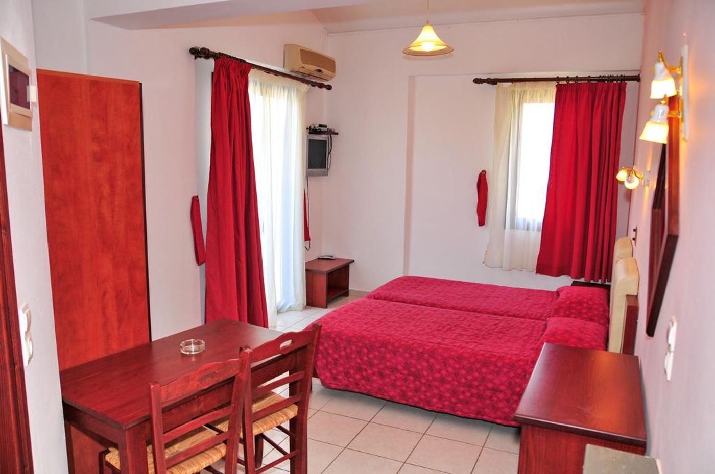 Ariadne Palace Apartments