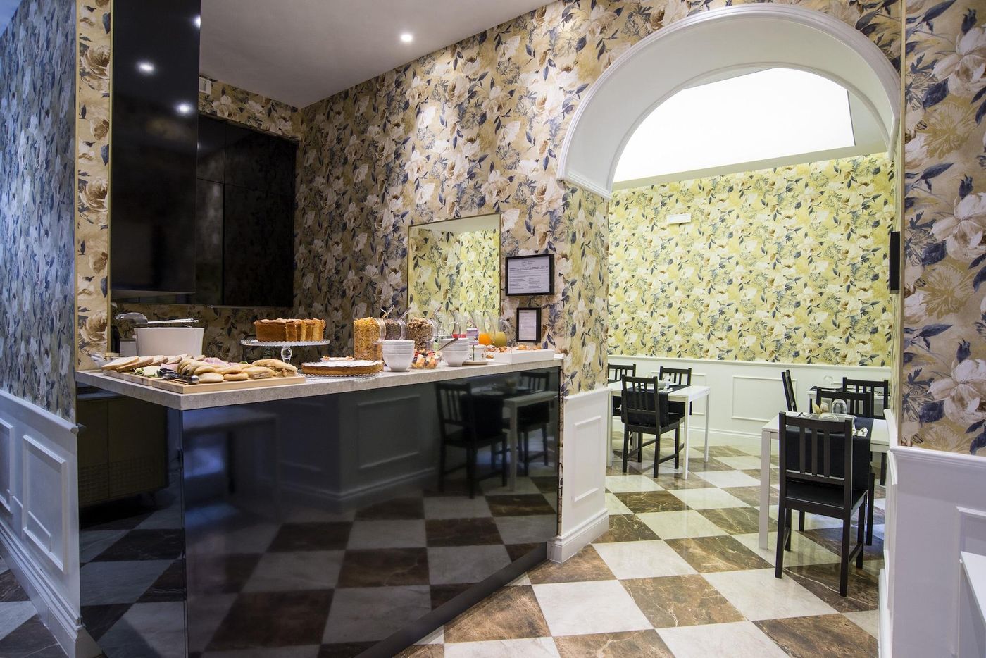 Via-Veneto-Suites-Restaurant-55