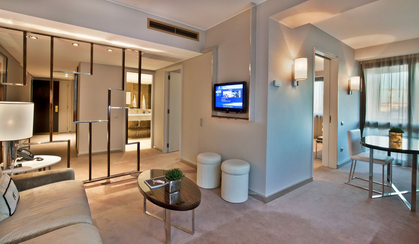 Altis-Grand-Hotel-Room-8