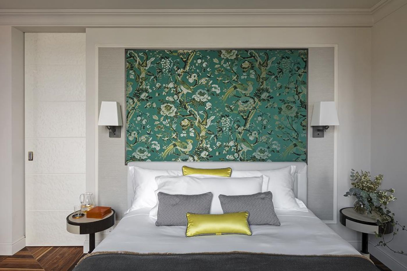 Vista Palazzo Lago di Como-Italy-Como-Room-9