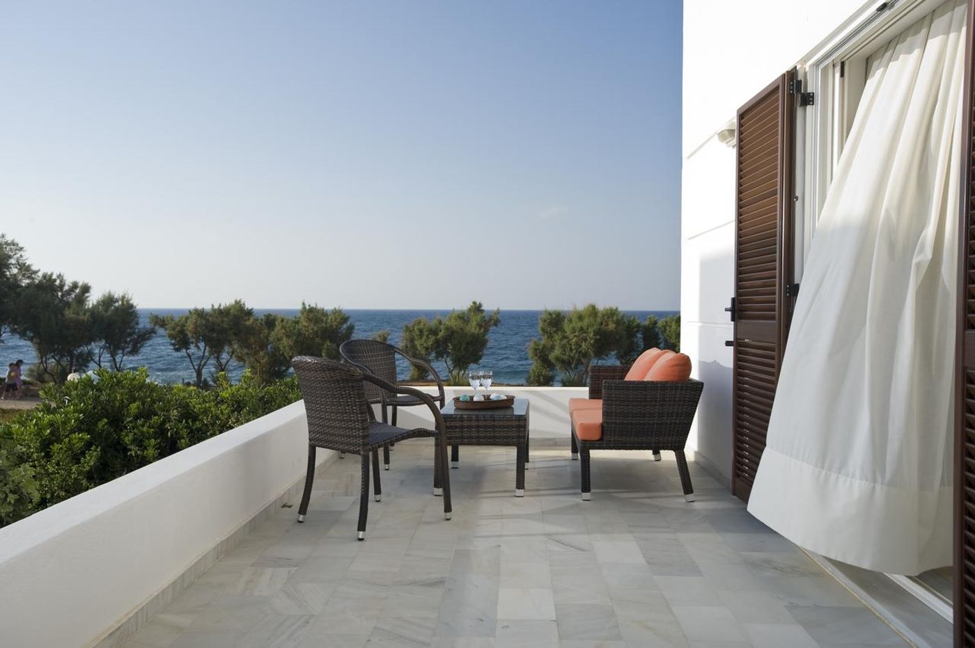 Maritimo Beach Hotel